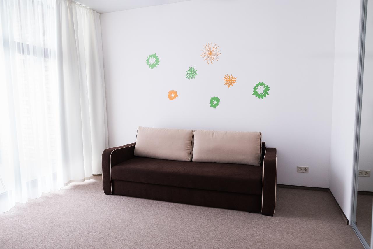 Ostrov River Club Novosëlovka エクステリア 写真
