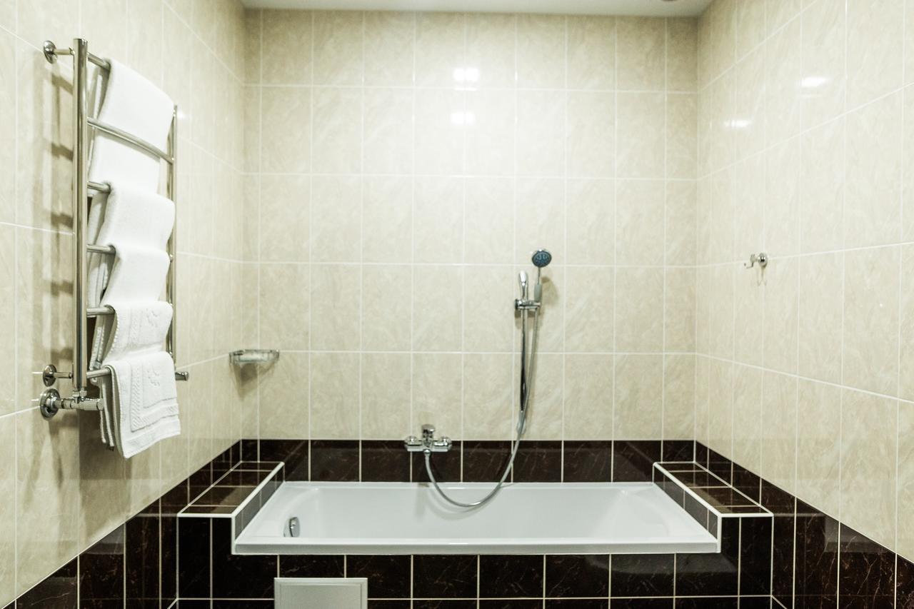Ostrov River Club Novosëlovka エクステリア 写真